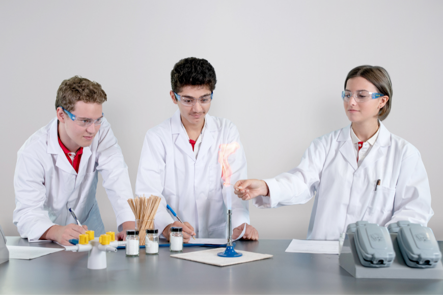Why it's important for kids to learn critical thinking Why it's important for kids to learn critical thinking